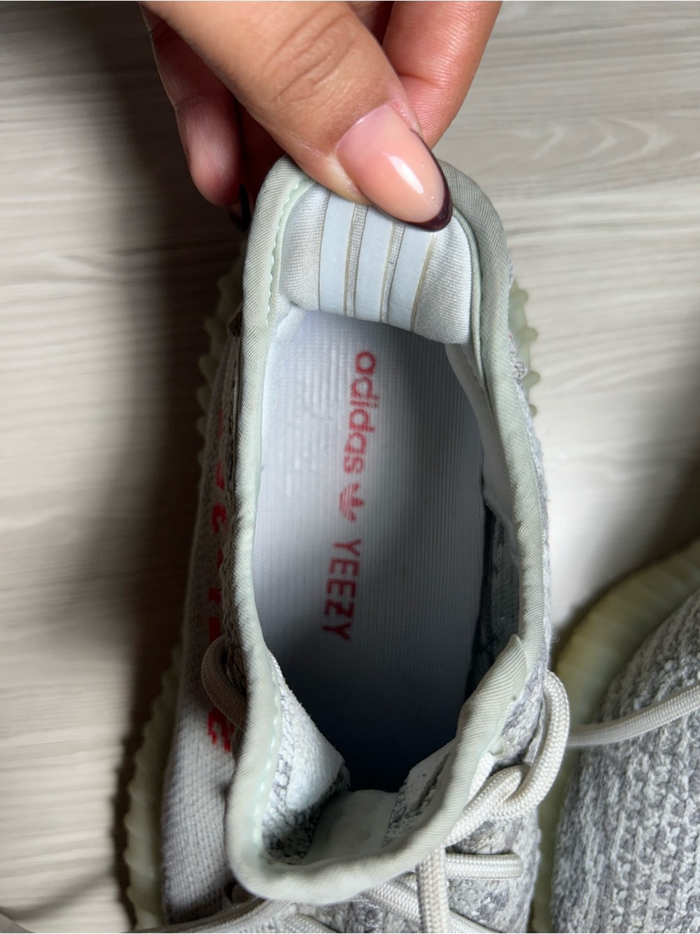 Adidas Yeezy boost 350 V2 gray size 6 used - Picture 3 of 5